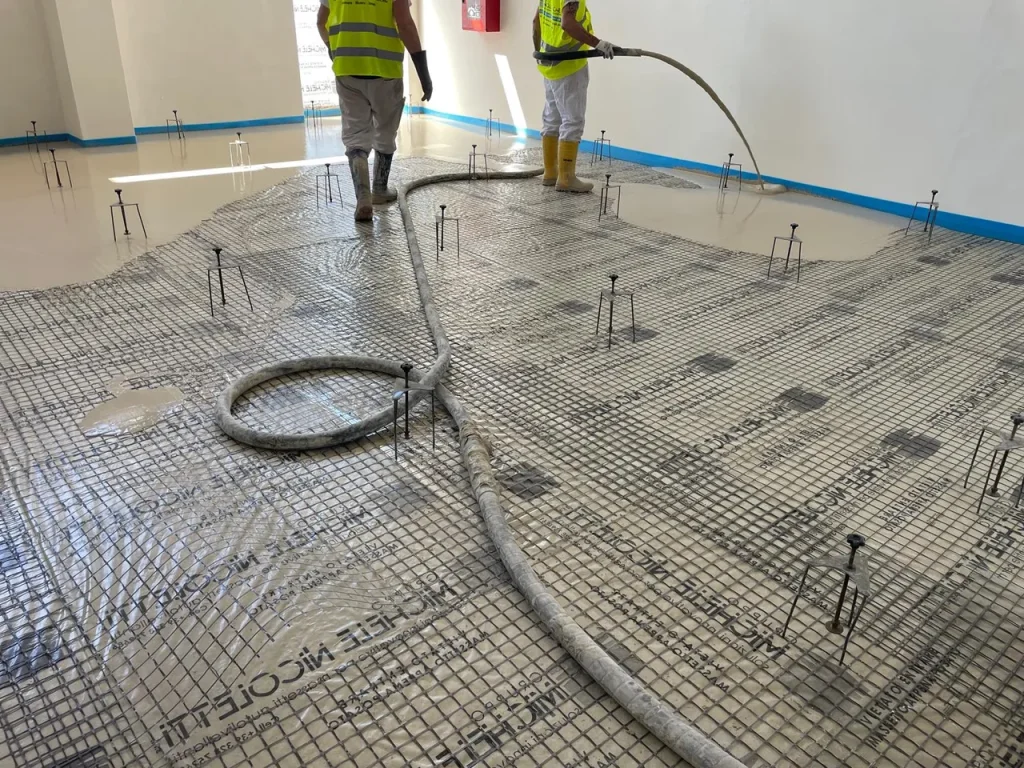 Massetti autolivellanti per pavimenti radianti Italia