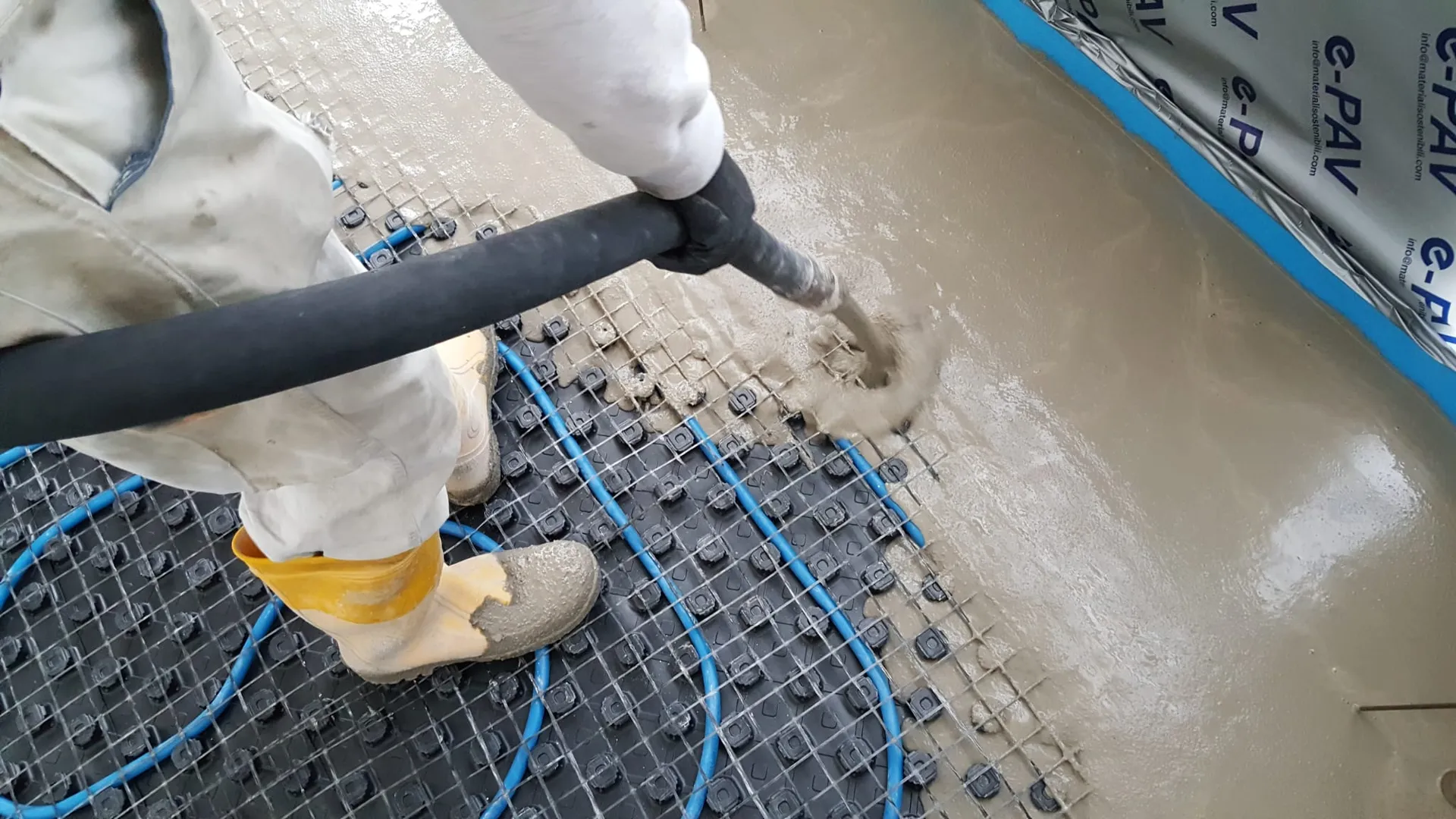 Massetti autolivellanti